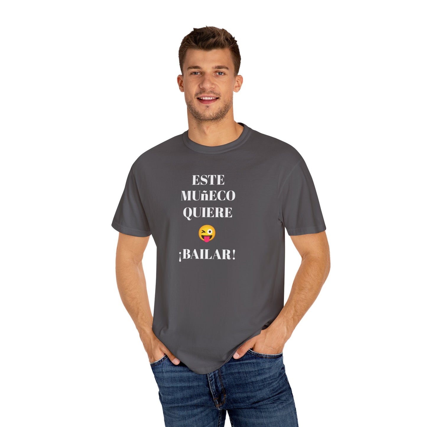 Funny T-shirt for Men,Mexican Humor Tee,Latin Style T shirt.Joke Apparel.'Este muñeco quiere bailar!'