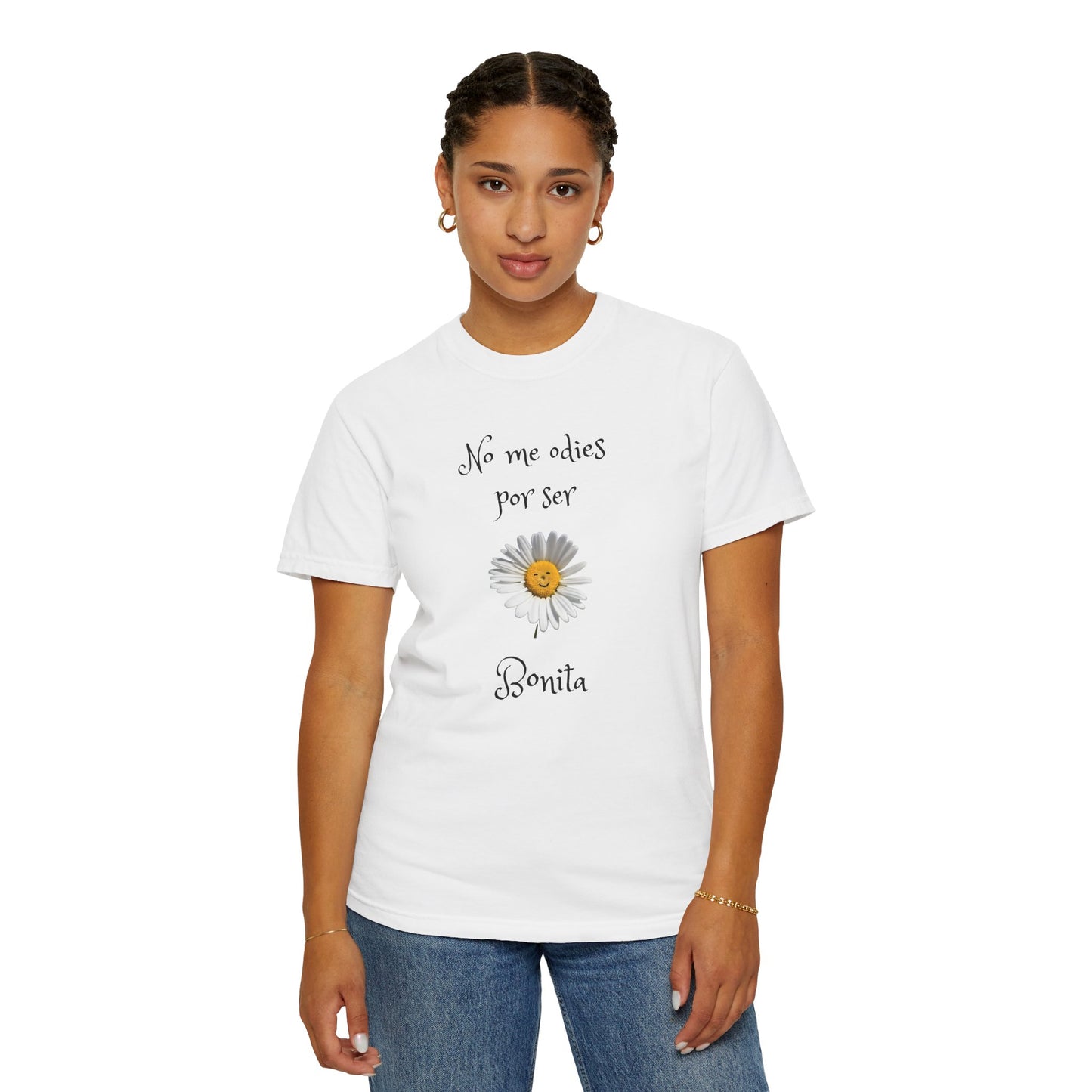 Cute Gift for Women,Great Gift for Mom,Bolt Design for Teens,Unique Design Tee 'Don't hate for being pretty'