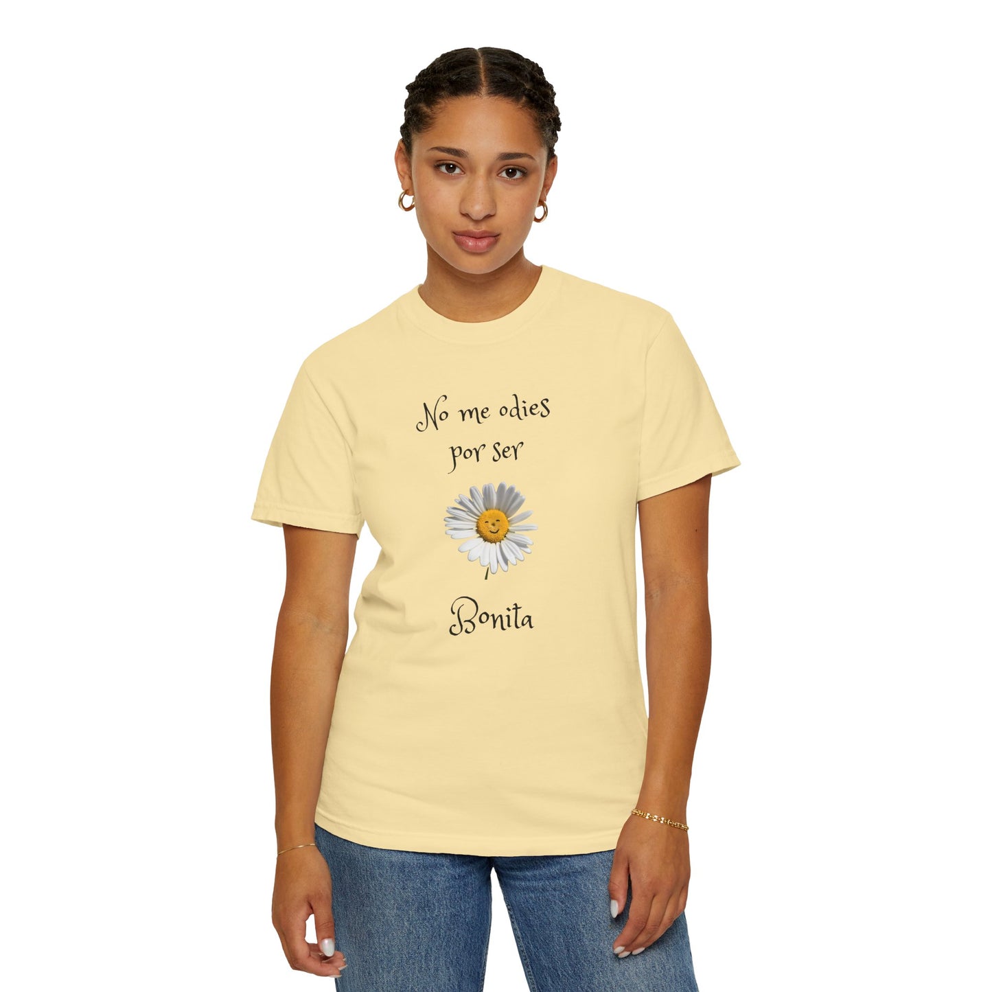 Cute Gift for Women,Great Gift for Mom,Bolt Design for Teens,Unique Design Tee 'Don't hate for being pretty'